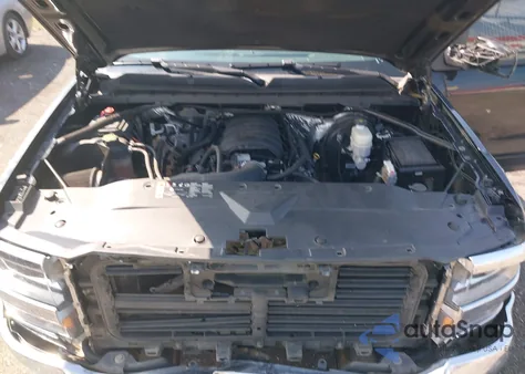 2018 Chevrolet Silverado 1Lt из США, поврежденный, VIN 1GCVKREC8JZ218949